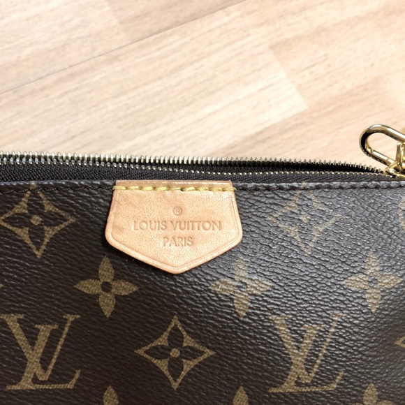 🌸🌸 AUTHENTIC 🌸🌸 Louis Vuitton Pochette Accessory - Picture 3 of 14